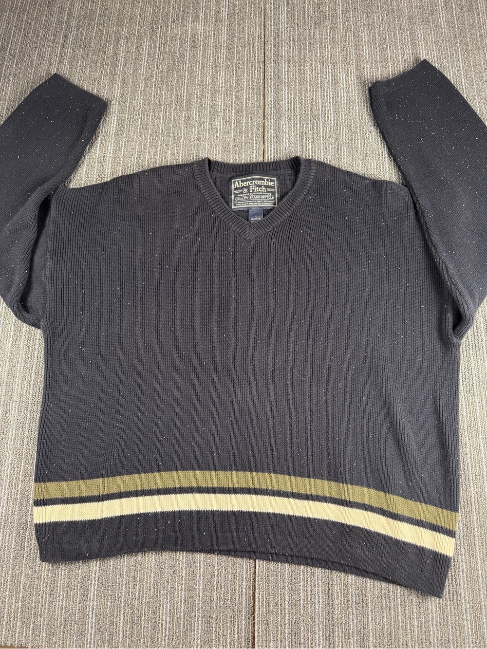 VTGAbercrombie & Fitch Black V-Neck Sweater with Olive and Cream Stripes